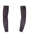 Manguitos-strength-ciclismo-tritalon-mujer-gris-rosa